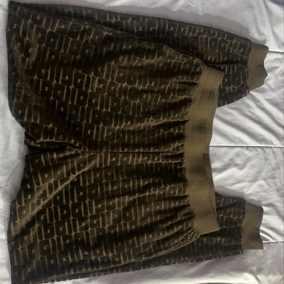 Guess Pants - Picture 4 of 6